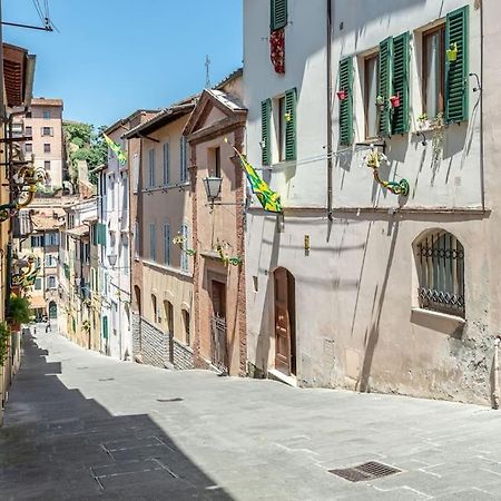 Mojito - Porta Ovile Nel Centro Storico Di Siena Luaran gambar