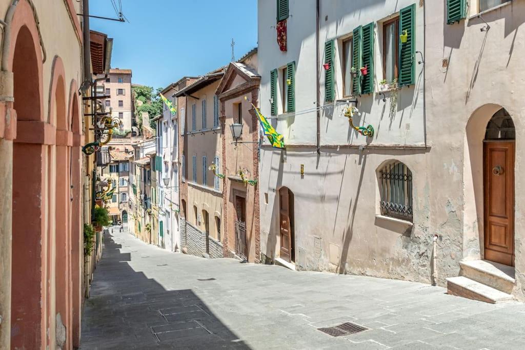 Mojito - Porta Ovile Nel Centro Storico Di Siena Luaran gambar